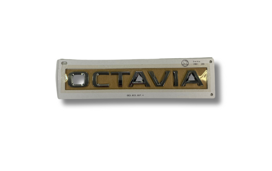 Надпис хром OCTAVIA (5E3853687K2ZZ)