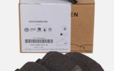 Колодки тормозов (1K0698451S)