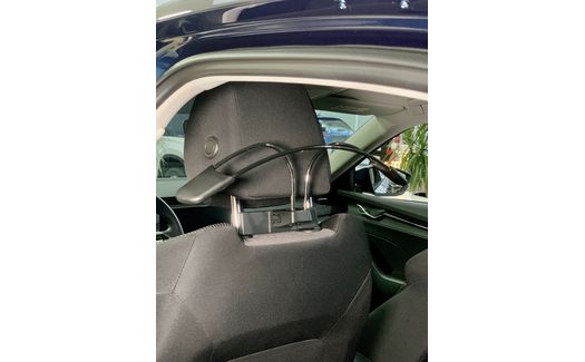 Вiшалка для одягу у салон (000061127F) 1