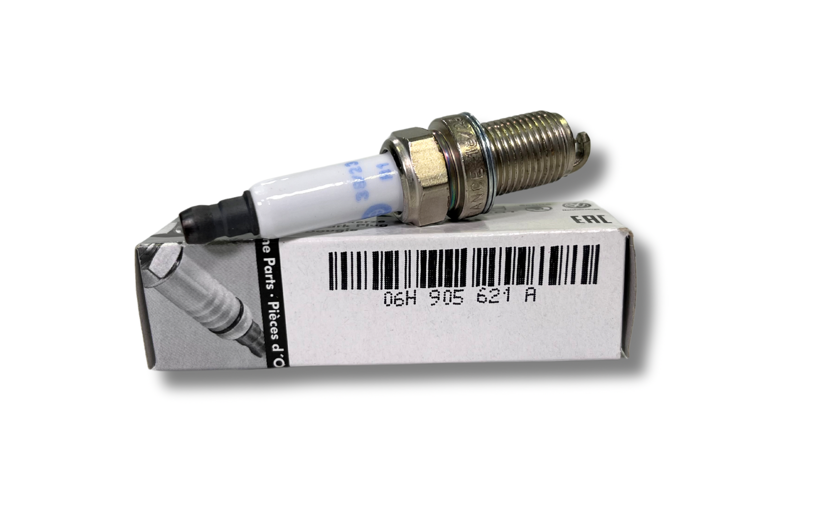 Свеча зажигания (06H905621A) 2