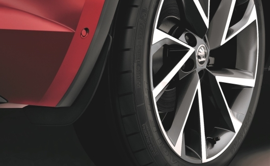 Задні бризковики Kodiaq SportLine (565075101A) 1