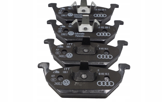 Тормозные колодки (1S0698151D) 2