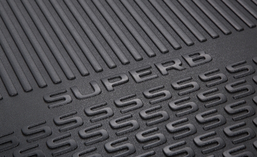 Поддон защитный в багажник (3V9061170) 1