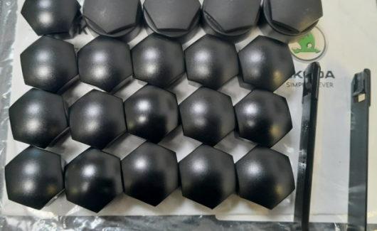 Ковпачок колiсних болтiв (1Z0071215A01C) 1