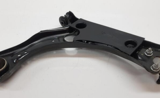 Важiль пiдвiски (2Q0407151D) 1